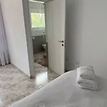 Tranquila, Playa Del Duque Holiday home