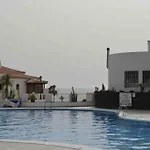 Tranquila, Playa Del Duque Будинок відпочинку *