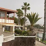 Tranquila, Playa Del Duque Адехе