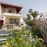 Tranquila, Playa Del Duque Будинок відпочинку Адехе