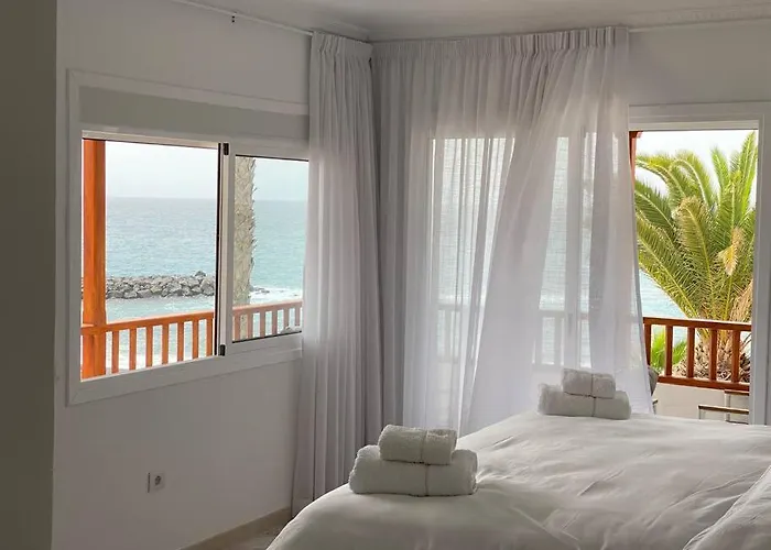 Tranquila, Playa Del Duque Nyaraló