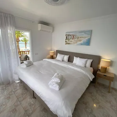 Tranquila, Playa Del Duque Hébergement de vacances *