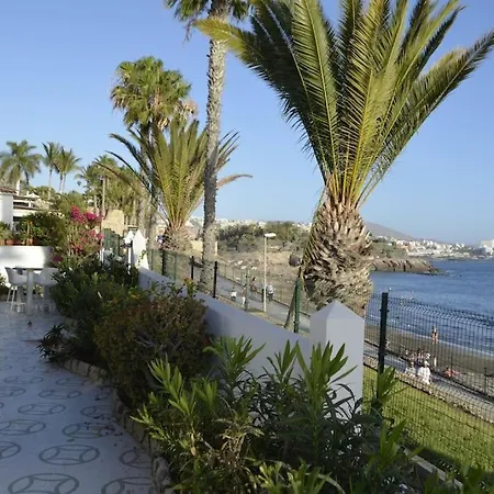 Будинок відпочинку Tranquila, Playa Del Duque Адехе