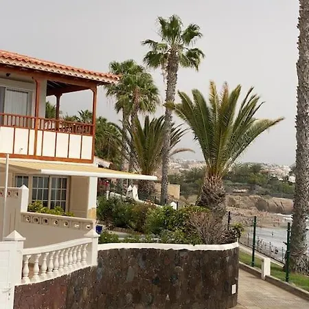 Tranquila, Playa Del Duque أذيخي
