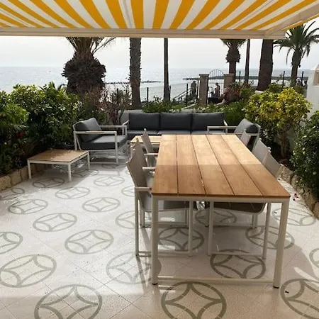 Tranquila, Playa Del Duque بيت للعطل *