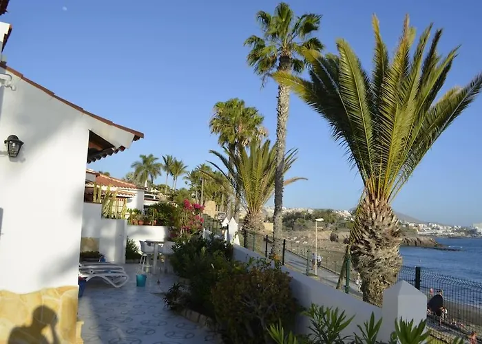 Будинок відпочинку Tranquila, Playa Del Duque Адехе