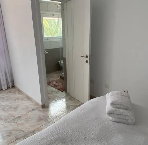 Tranquila, Playa Del Duque Будинок відпочинку