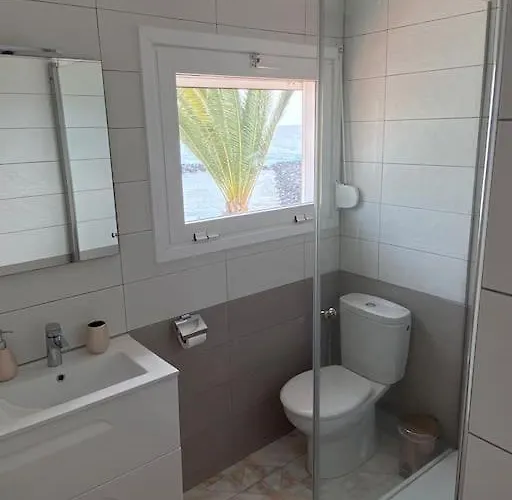 Tranquila, Playa Del Duque Будинок відпочинку *