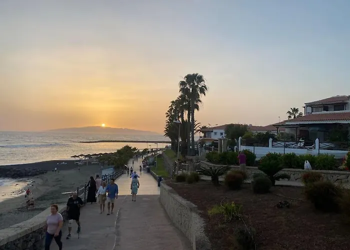 Tranquila, Playa Del Duque * Адехе