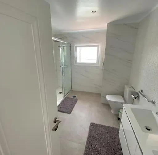 Tranquila, Playa Del Duque 아데제