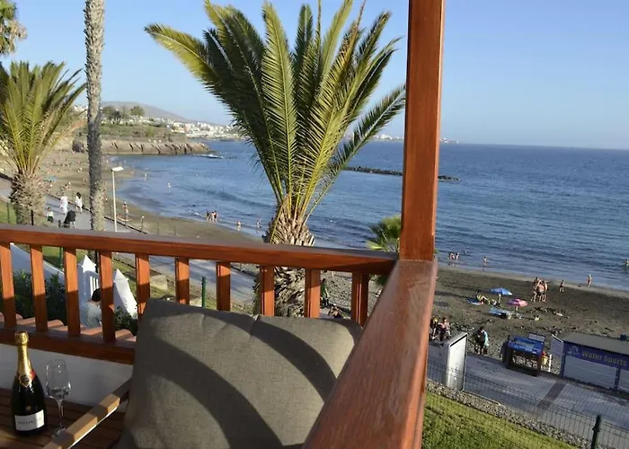 Tranquila, Playa Del Duque 펜션